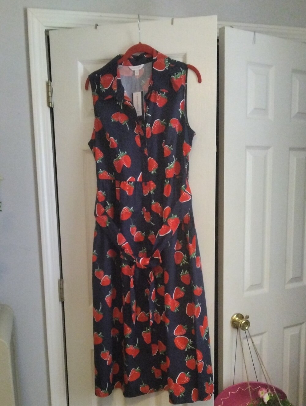 crown & ivy Navy Sleeveless Midi Dress with Red Strawberry Print